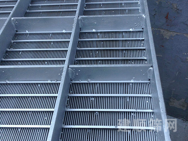 條縫篩網(wǎng)圖片6 條縫篩網(wǎng)圖片6